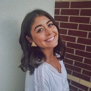 Meet your Posher, Jackie